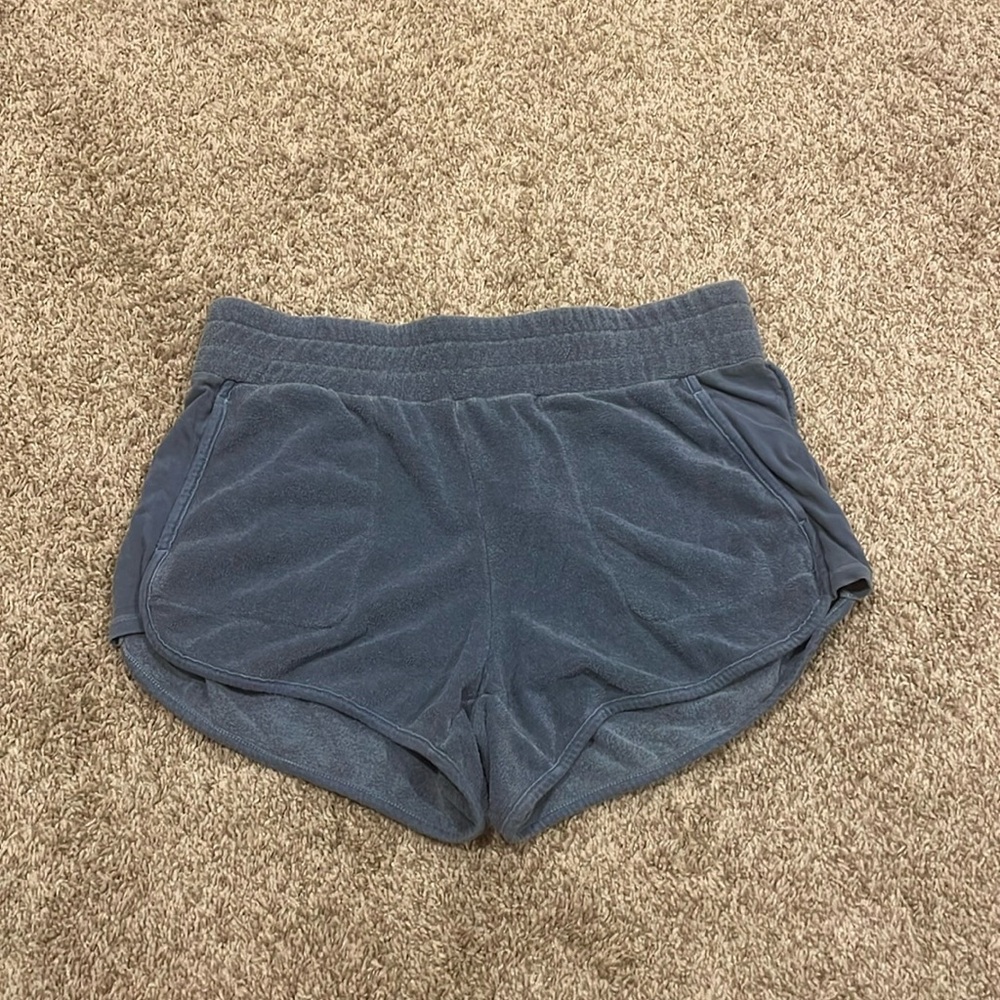 Fabletics lounge short